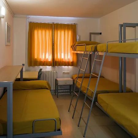 Hostel Inturjoven *