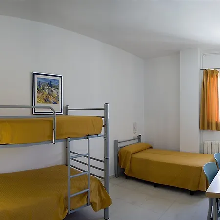 Inturjoven Hostel *